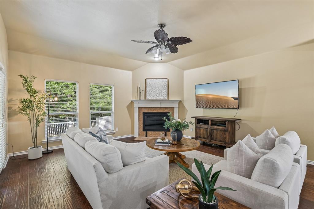1321 Stone Mountain Parkway Property Photo 8