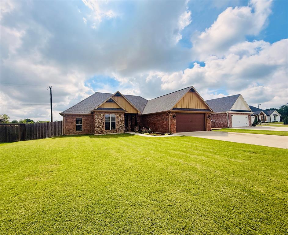 330 Koby Circle Property Photo 1
