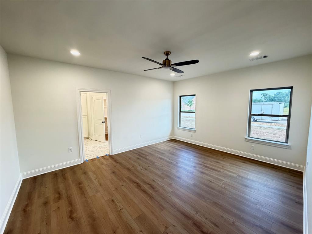 501 John Jr Drive Property Photo 18