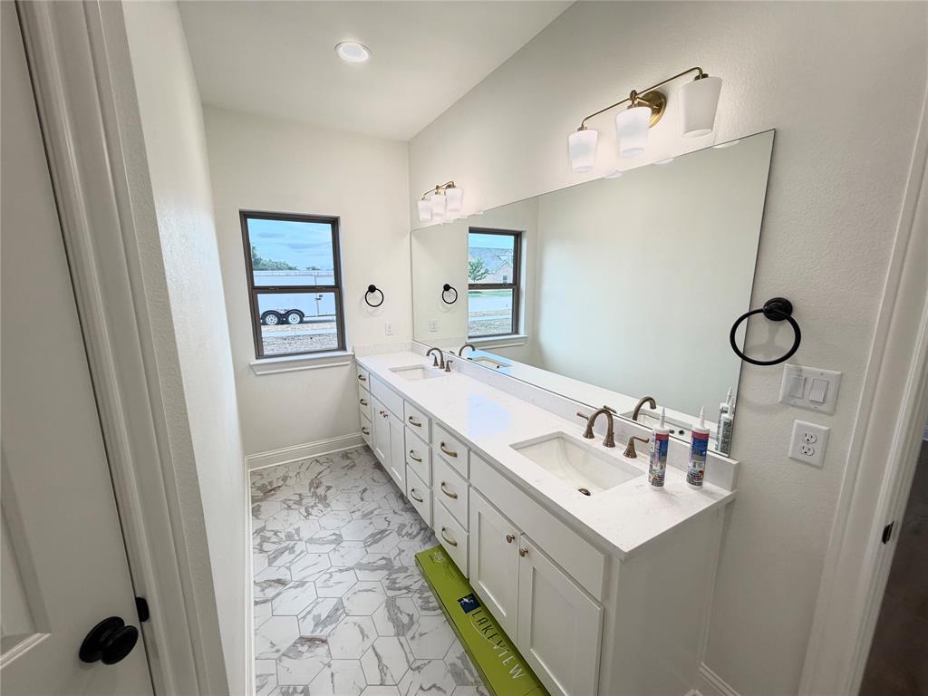 501 John Jr Drive Property Photo 19