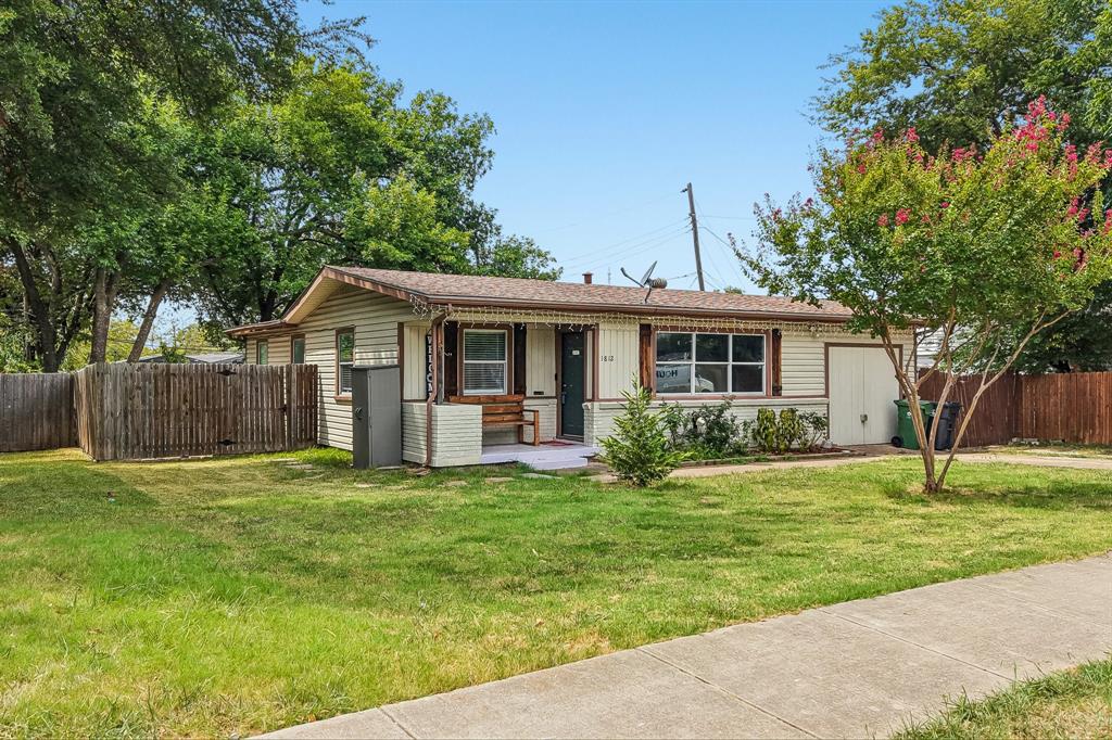 1812 Melissa Street Property Photo 6