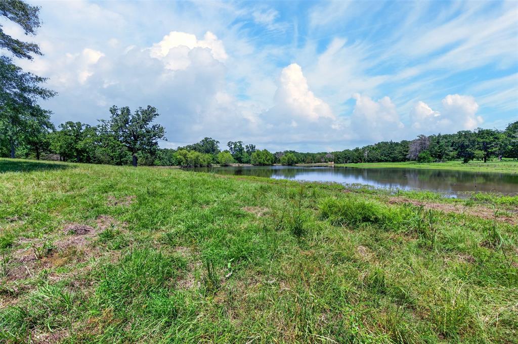 1053 Acr 499 Property Photo 15