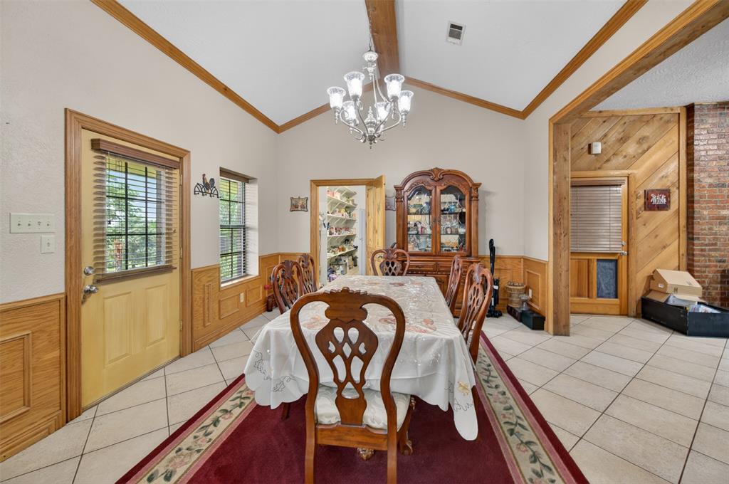 1053 Acr 499 Property Photo 27