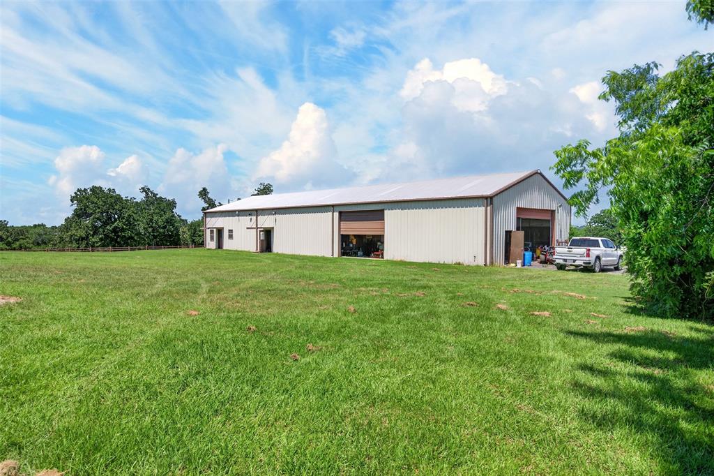 1053 Acr 499 Property Photo 28