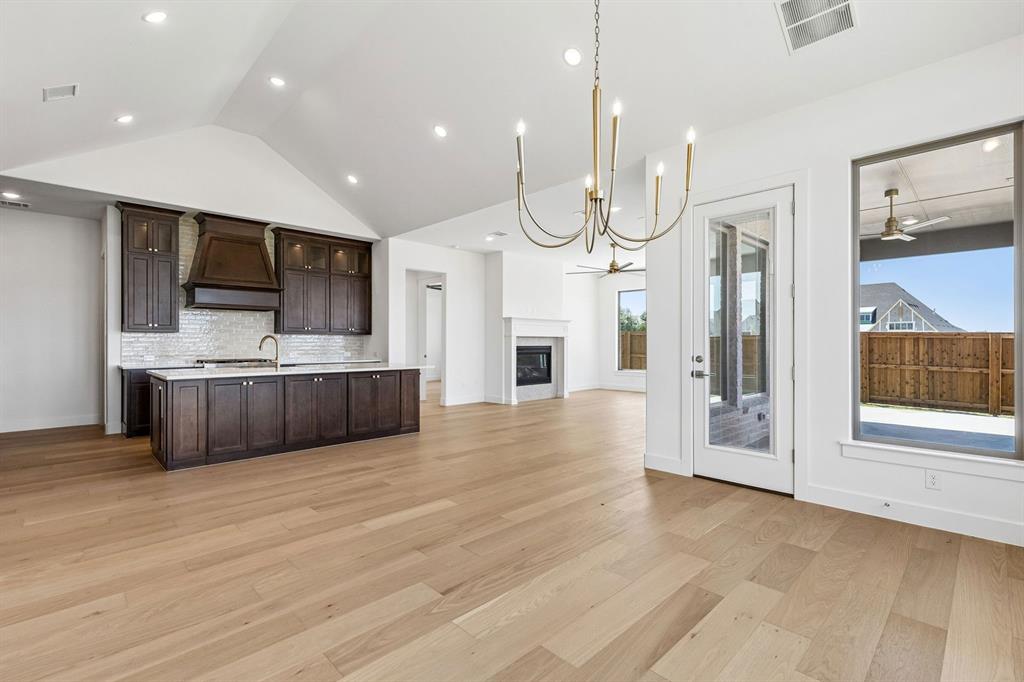 2821 Neutral Player Court Property Photo 3