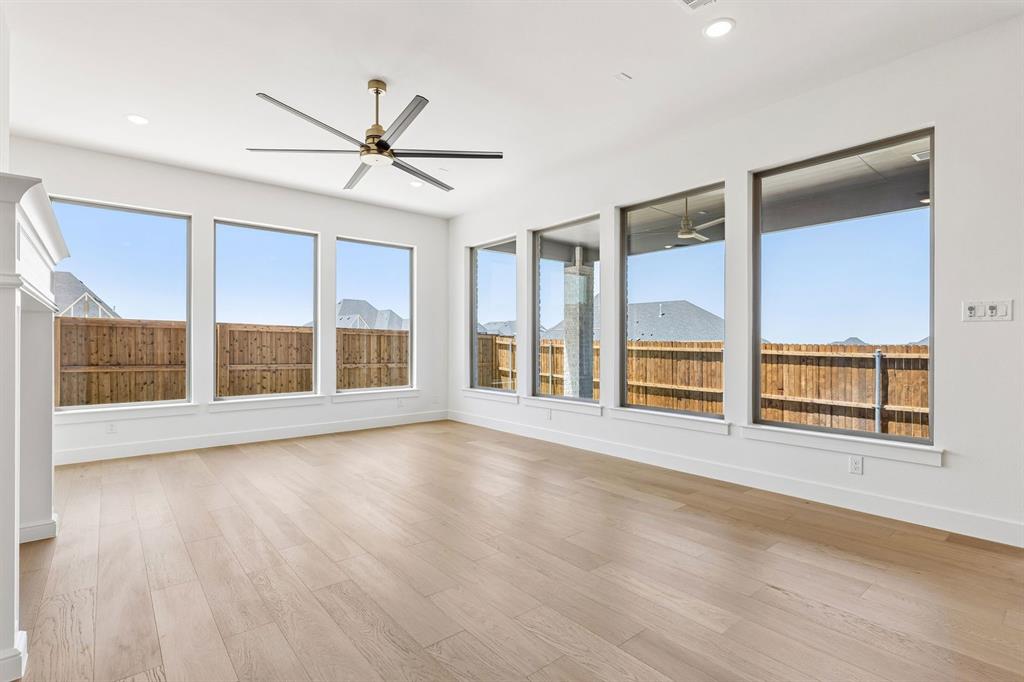 2821 Neutral Player Court Property Photo 12