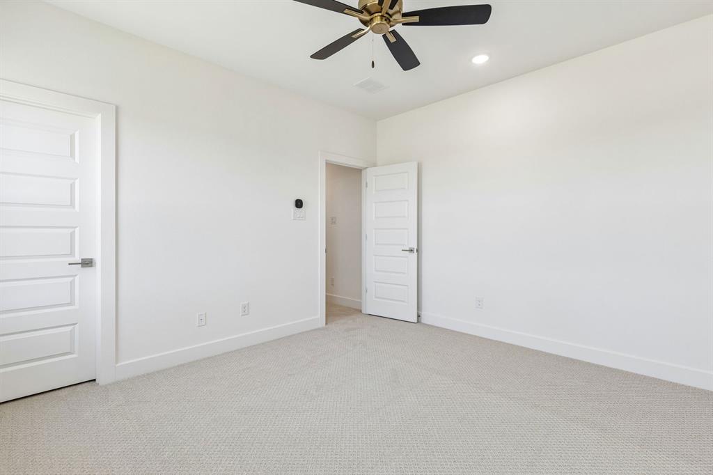 2821 Neutral Player Court Property Photo 24