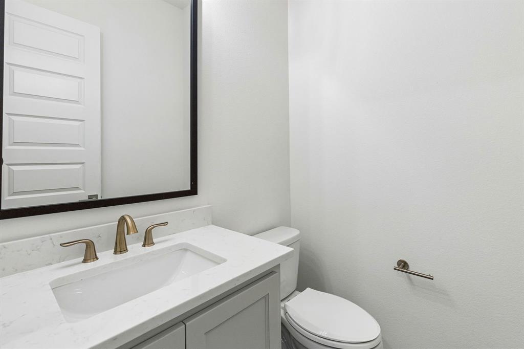 2821 Neutral Player Court Property Photo 32