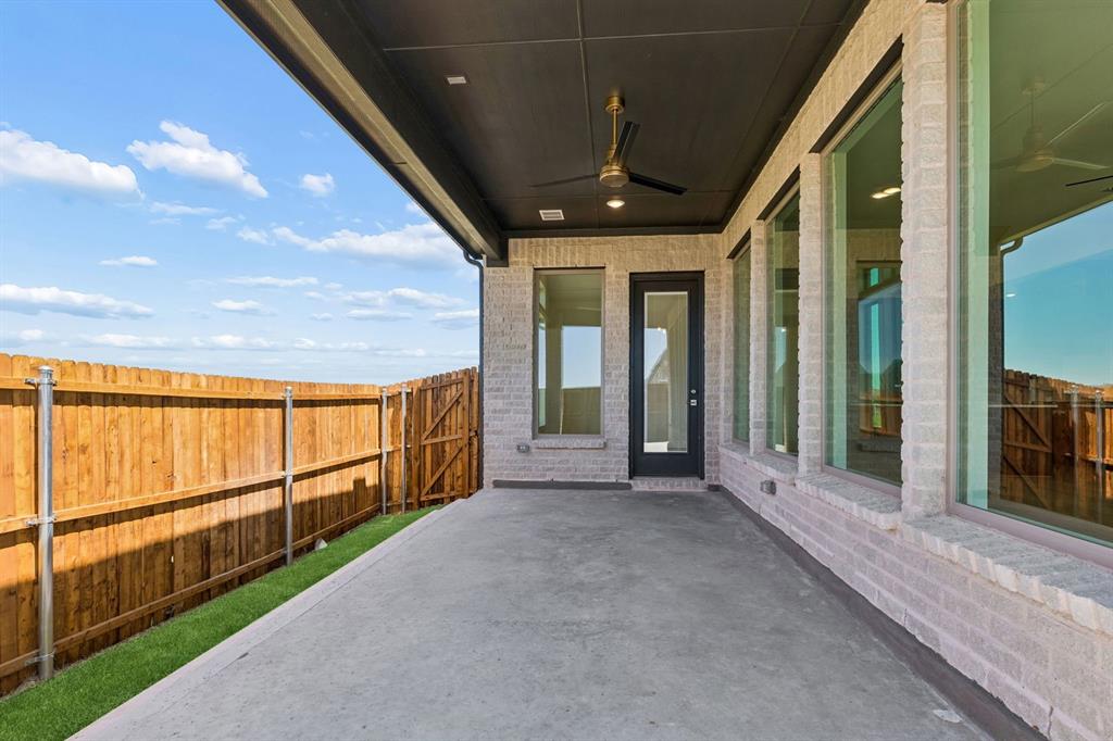 2821 Neutral Player Court Property Photo 38