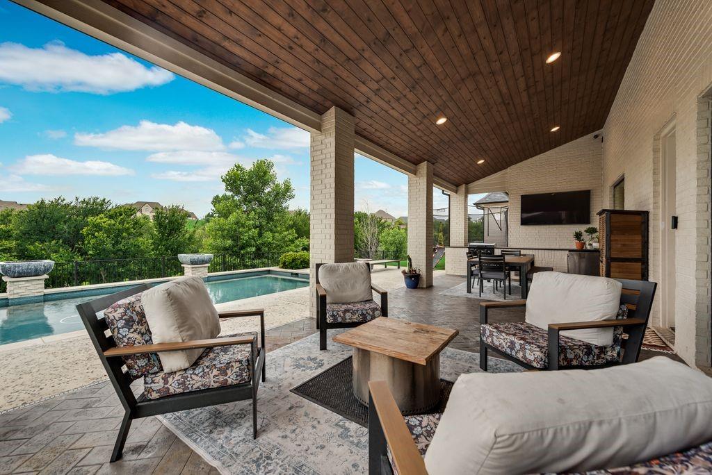 12408 Bella Pace Drive Property Photo 35