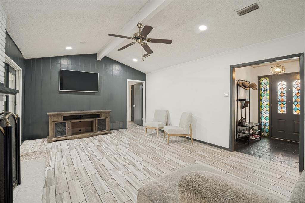 1217 Gardengate Circle Property Photo 7