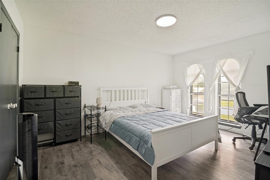 1217 Gardengate Circle Property Photo 16
