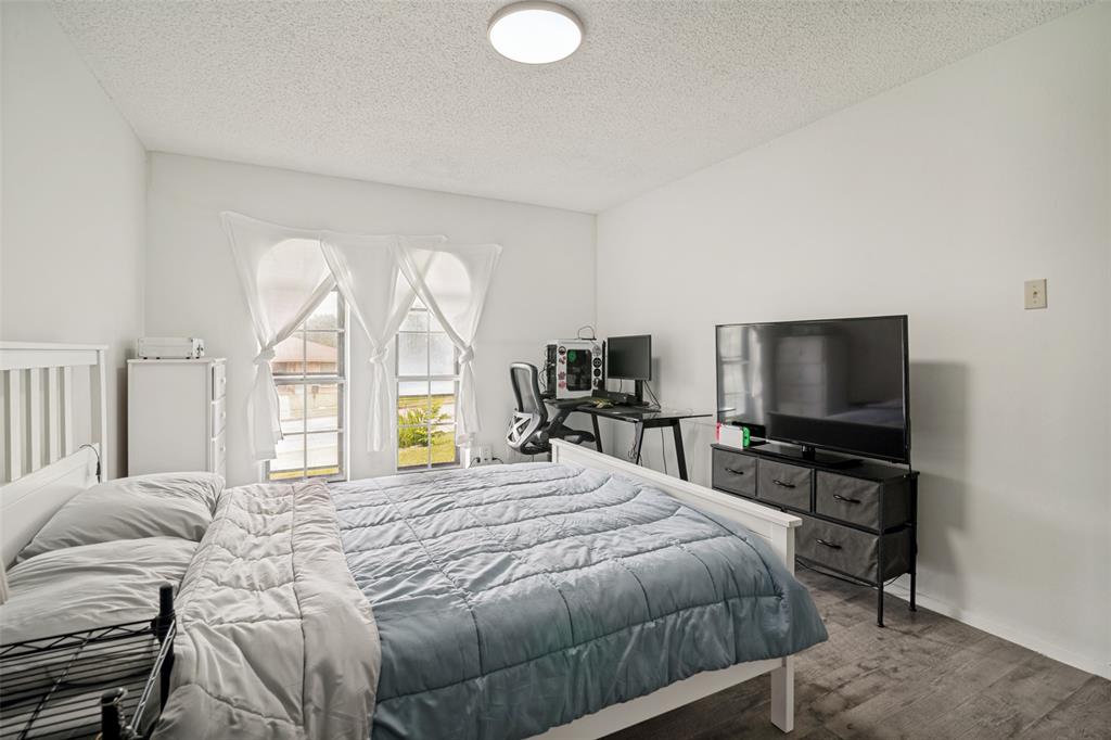 1217 Gardengate Circle Property Photo 17