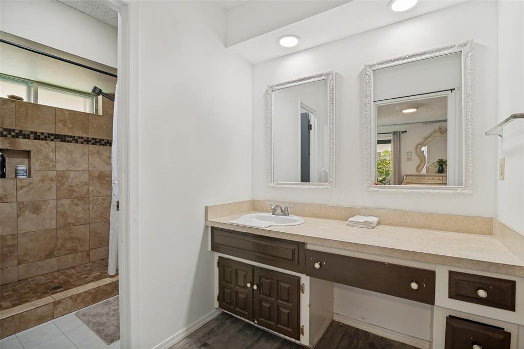 1217 Gardengate Circle Property Photo 20
