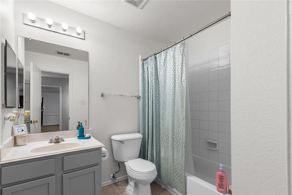 1908 Ridgecrest Lane Property Photo 26