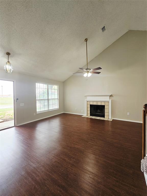 3921 Huckleberry Drive Property Photo 4