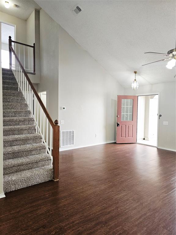 3921 Huckleberry Drive Property Photo 7