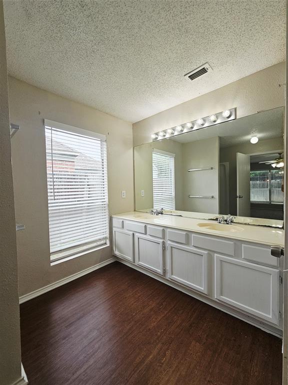 3921 Huckleberry Drive Property Photo 26