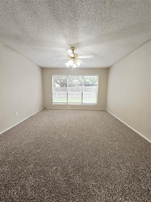 3921 Huckleberry Drive Property Photo 28