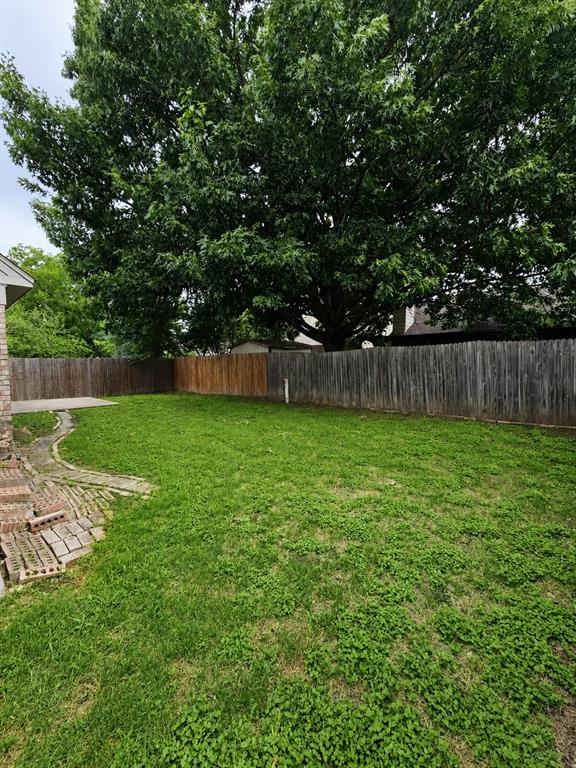 3921 Huckleberry Drive Property Photo 40