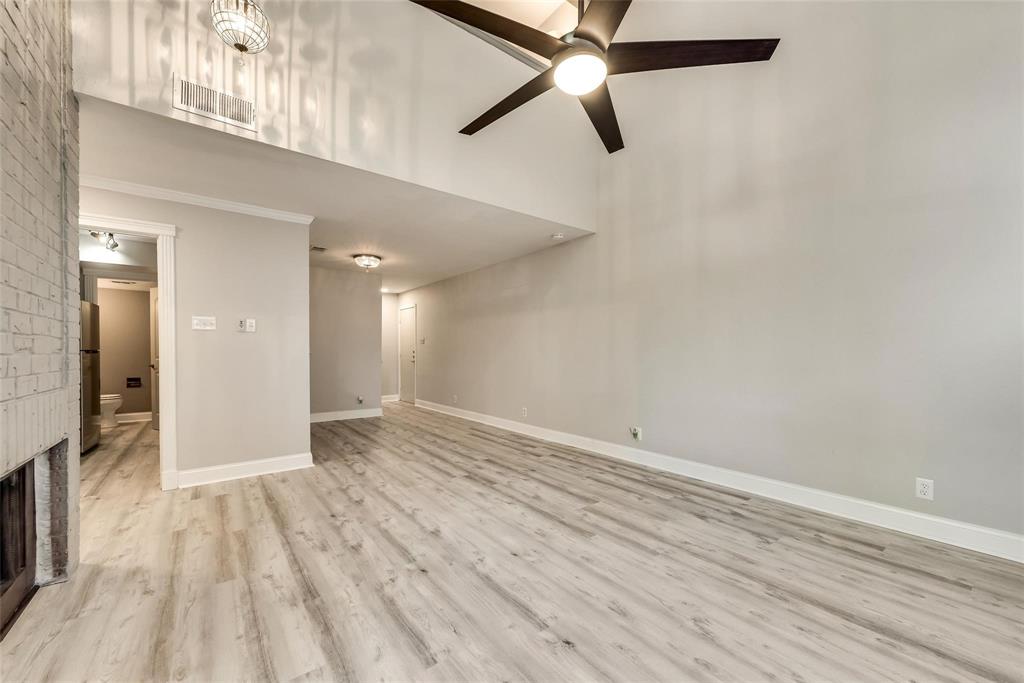 18240 Midway Road 302 Property Photo 6