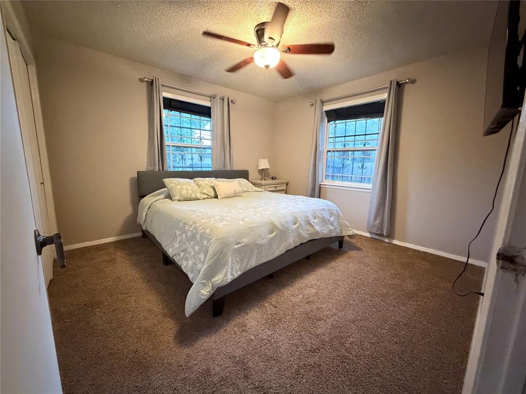 404 Montgomery Street Property Photo 19