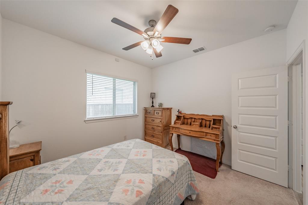 1446 White Water Way Property Photo 28