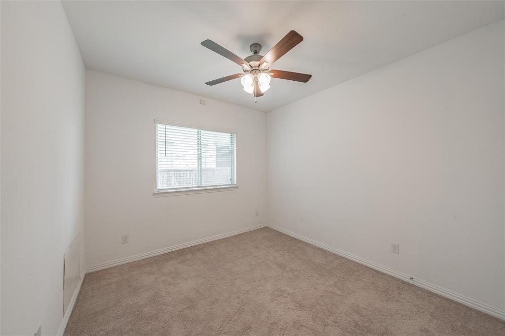 1446 White Water Way Property Photo 31