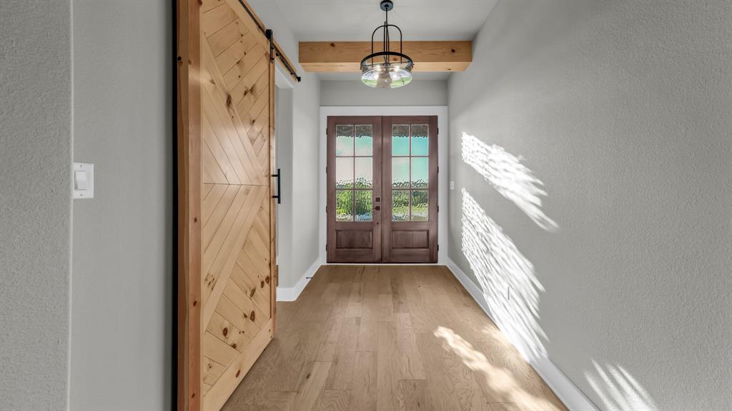 2101 Eagles Ridge Drive Property Photo 4