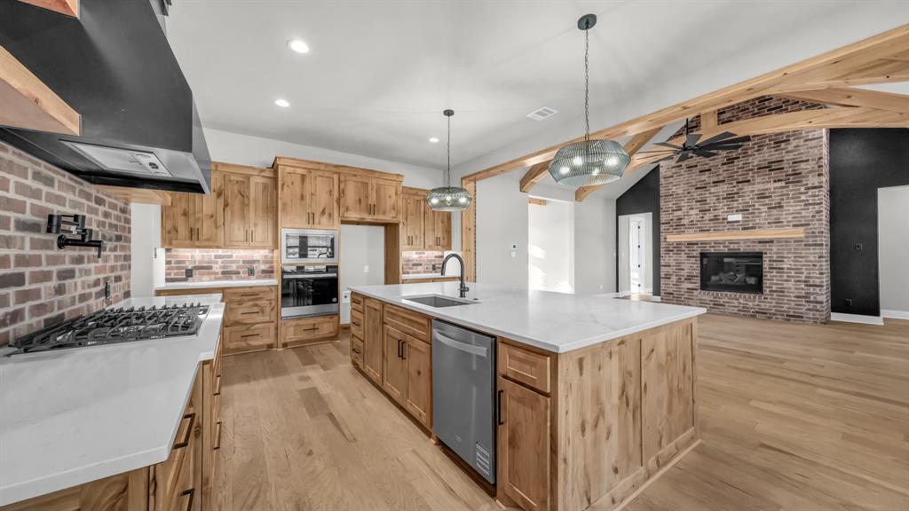 2101 Eagles Ridge Drive Property Photo 16