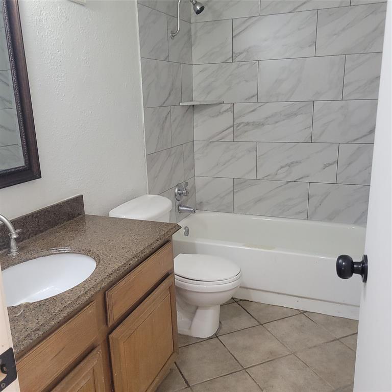 3647 W Northgate Drive 154 Property Photo 22
