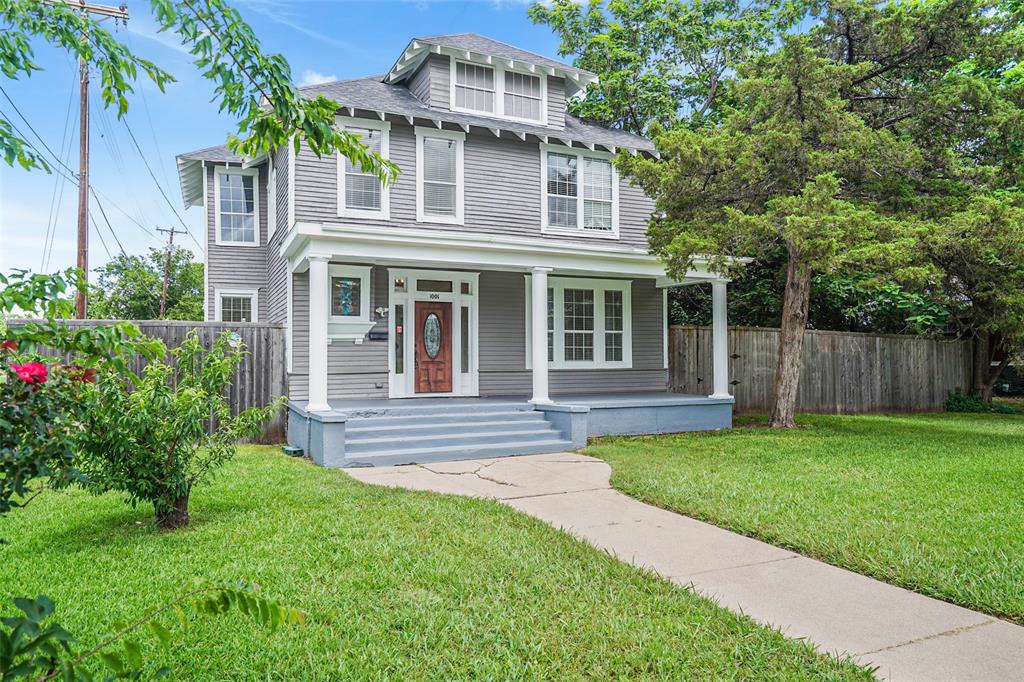 1001 S Travis Street Property Photo 1