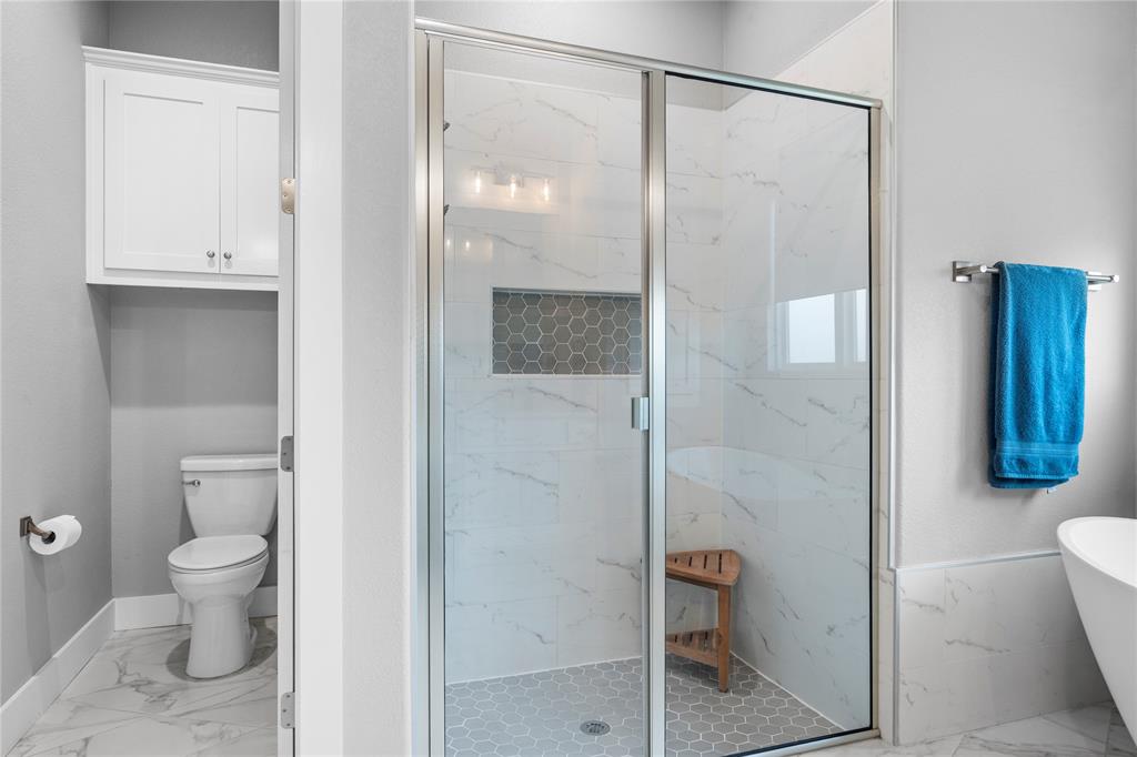 1024 Henry Way Property Photo 17