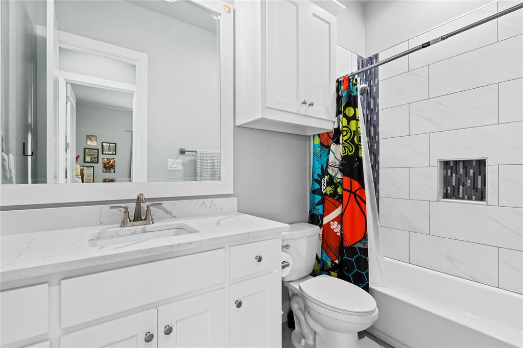 1024 Henry Way Property Photo 22