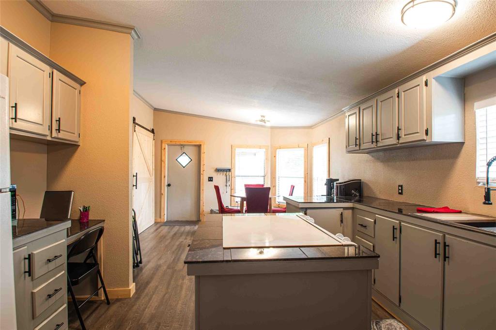 266 Hickory Hills Drive Property Photo 12