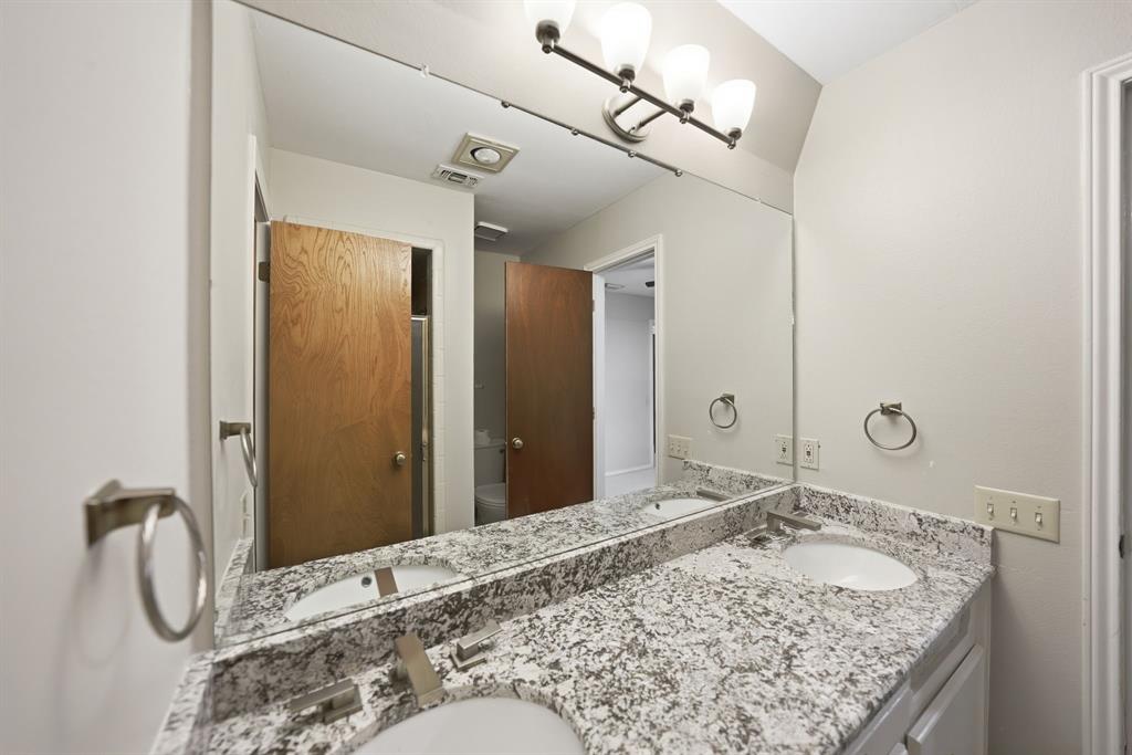 12008 Saddlehorn Lane Property Photo 16