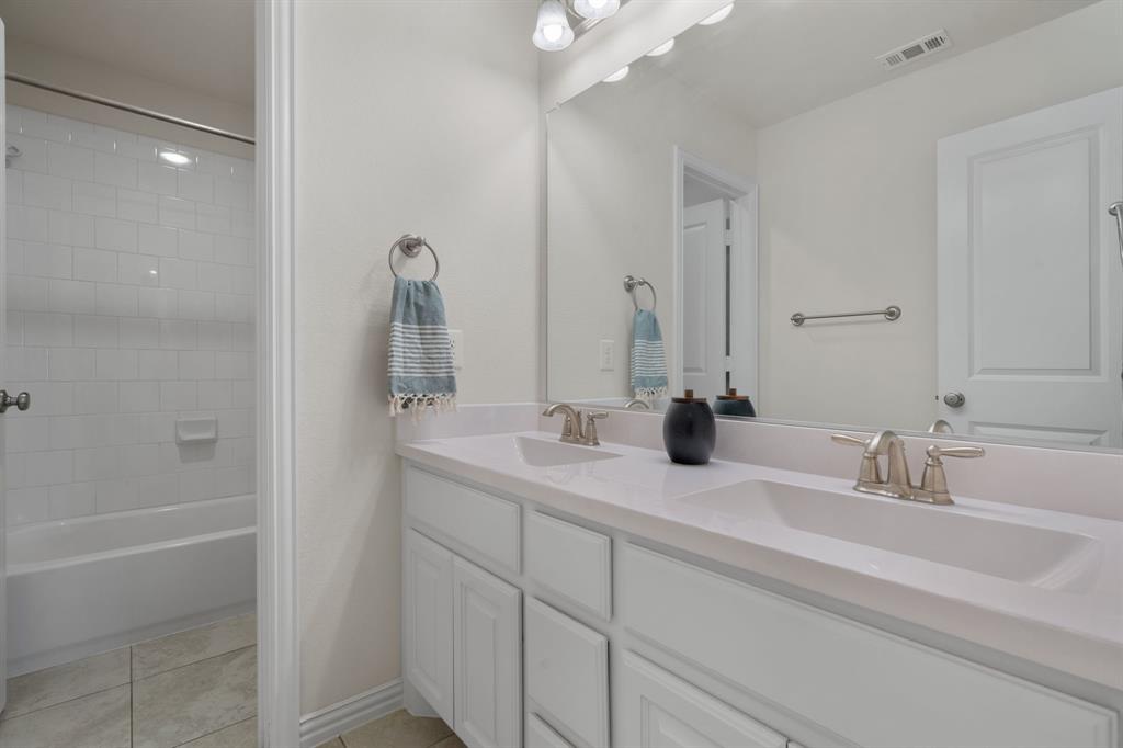 1413 10th Street Property Photo 24