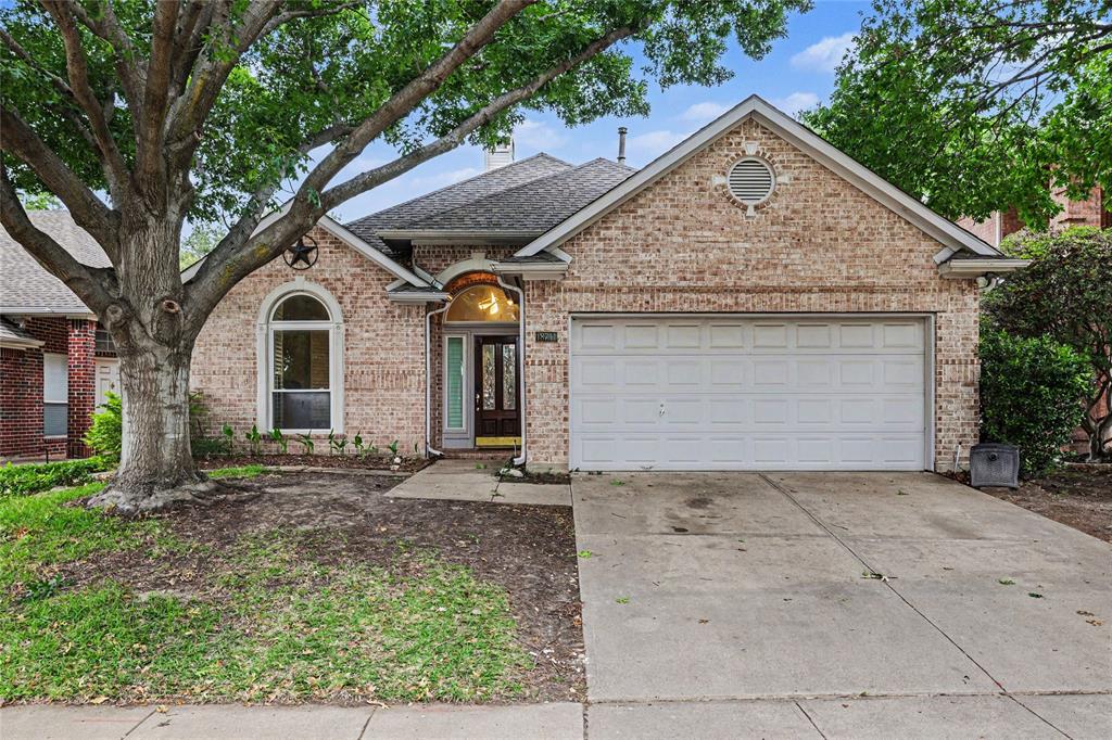 18711 Tall Oak Drive Property Photo 1