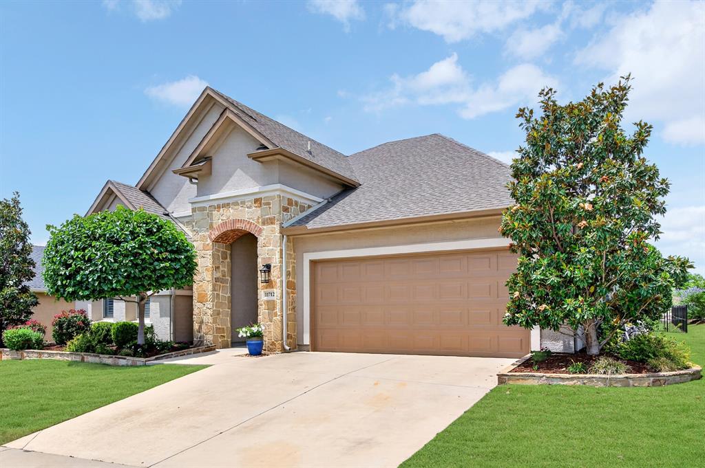 11712 Cinnamon Drive Property Photo 3
