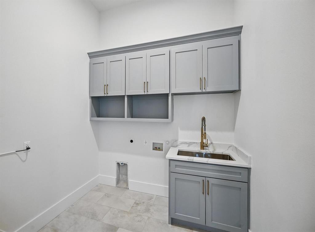 1224 S Pine Street Property Photo 30