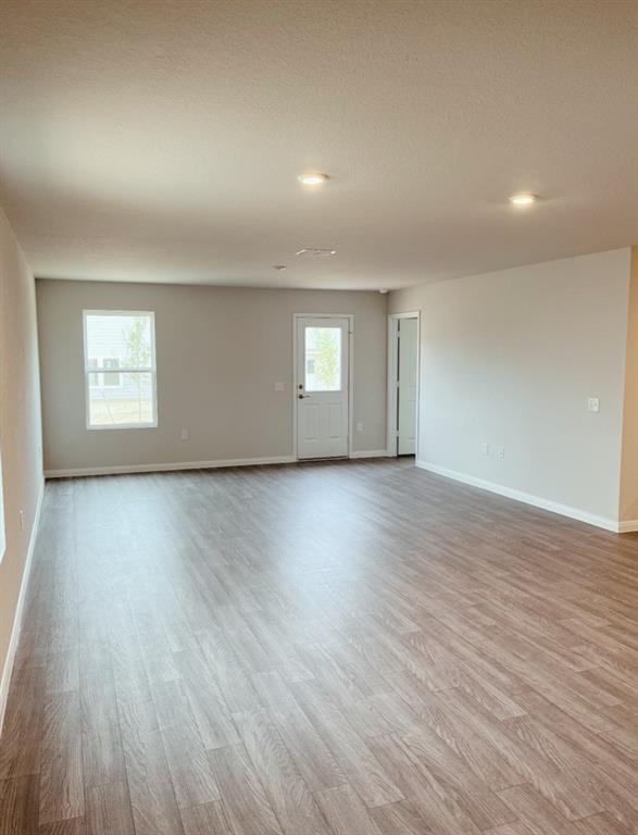 848 Bluffview Drive Property Photo 4