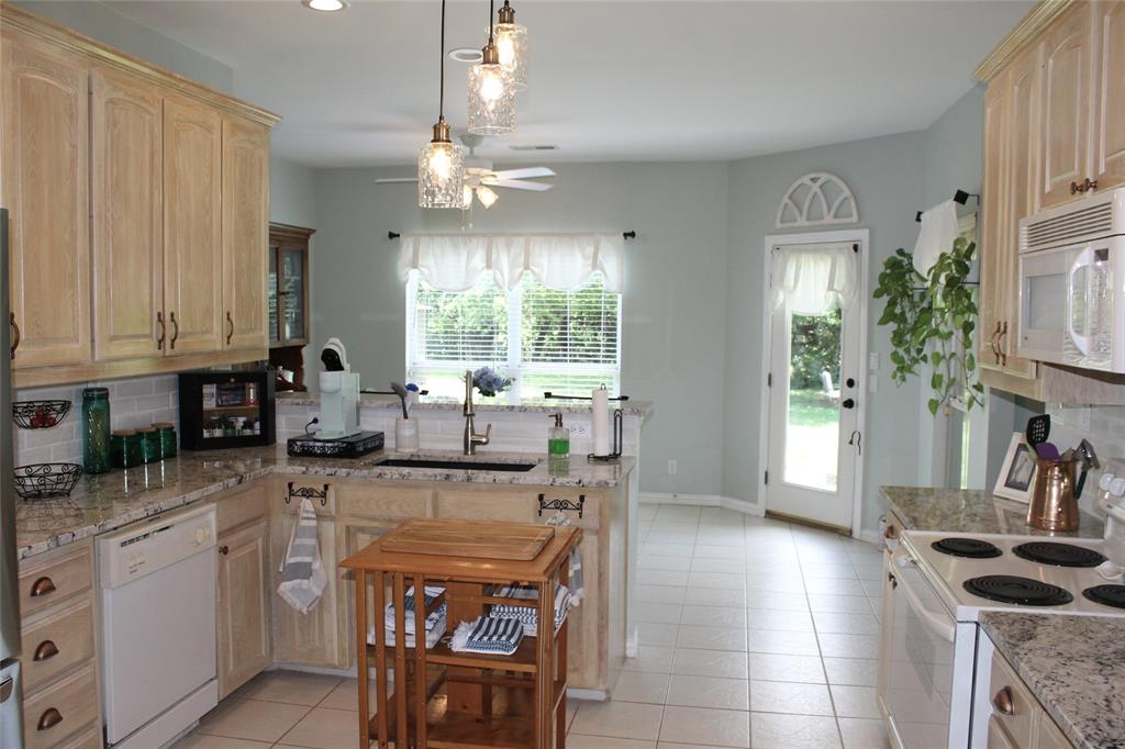 2220 Keefer Road Property Photo 12