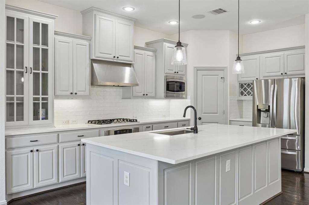 6685 Escena Boulevard Property Photo 2