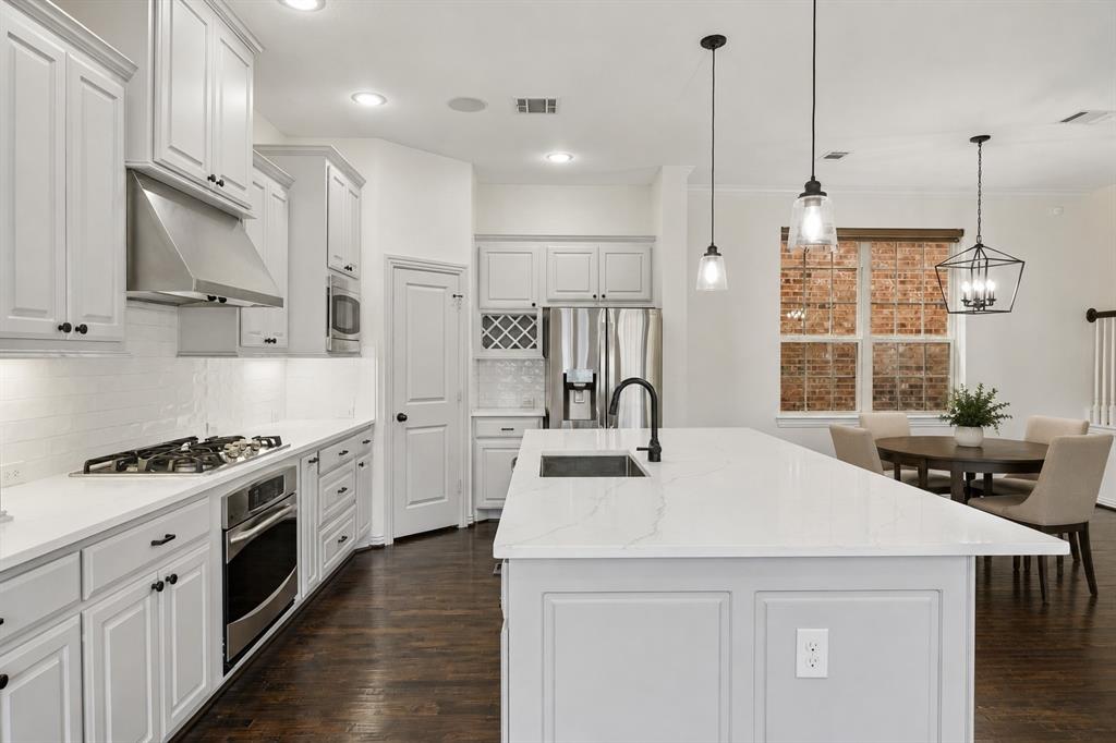 6685 Escena Boulevard Property Photo 3