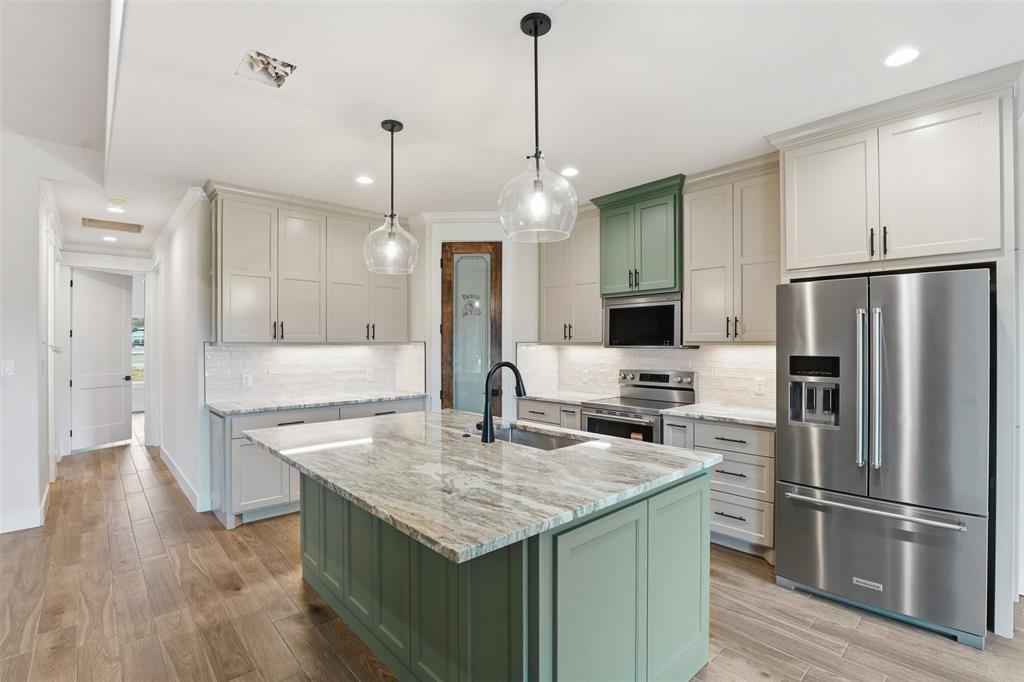 3201 Walnut Creek Parkway Property Photo 10