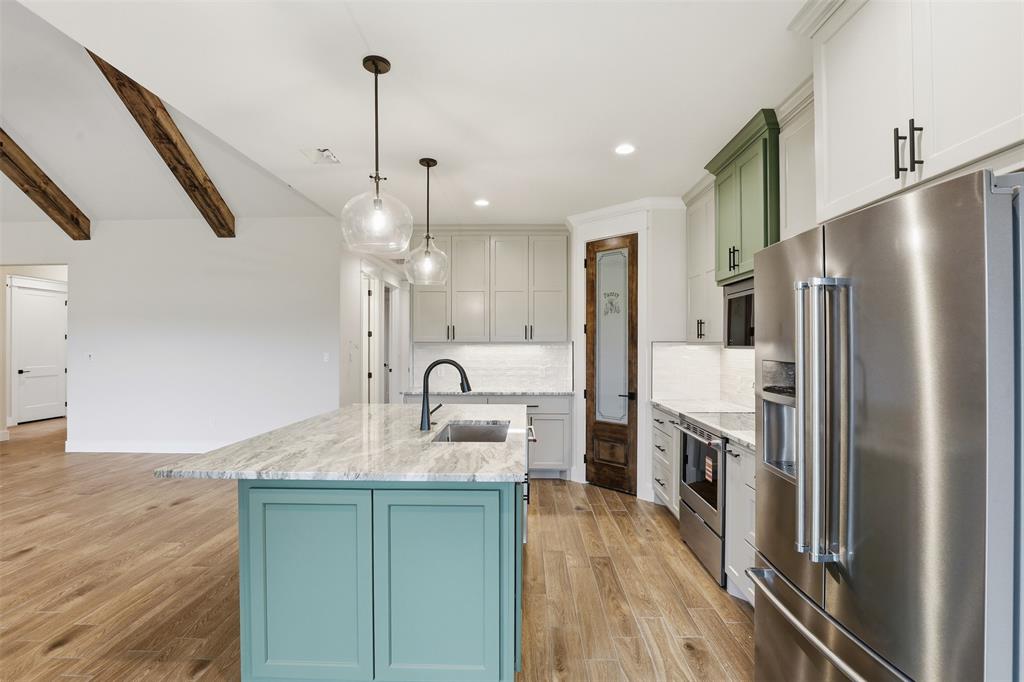 3201 Walnut Creek Parkway Property Photo 11