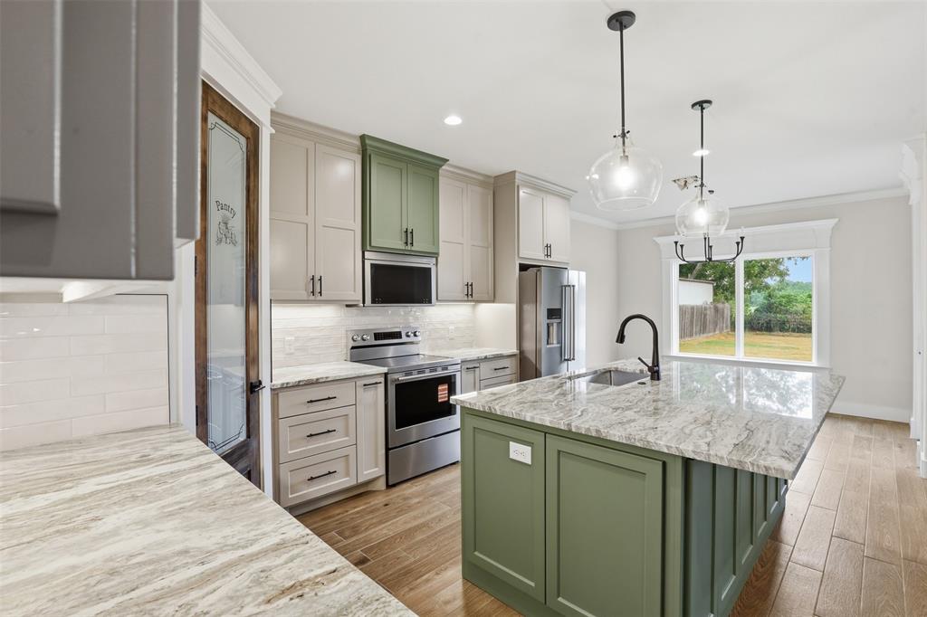 3201 Walnut Creek Parkway Property Photo 14