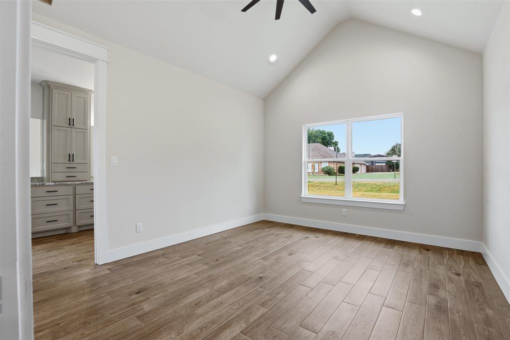 3201 Walnut Creek Parkway Property Photo 16