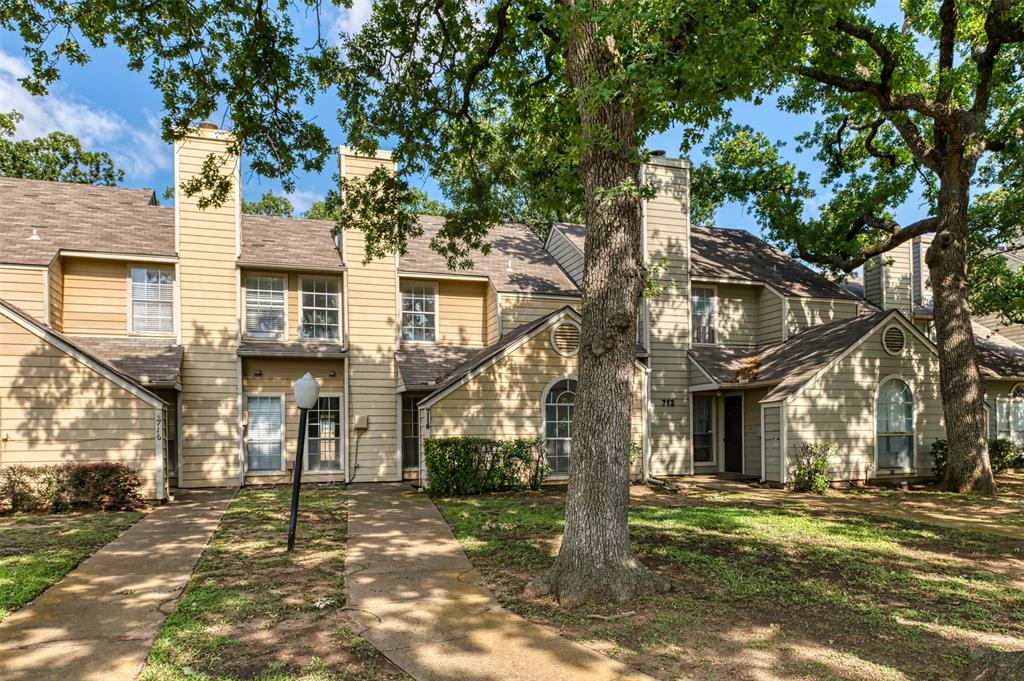 714 Bel Aire Crest Property Photo 3