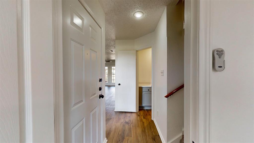 714 Bel Aire Crest Property Photo 9